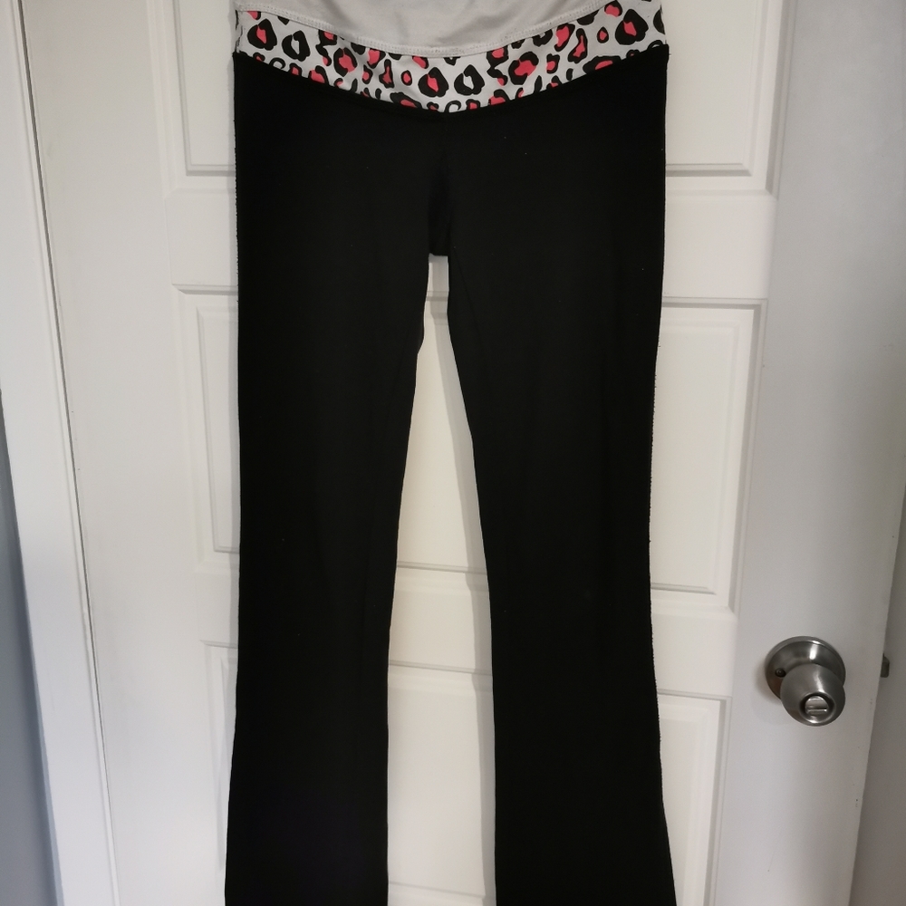 Flared leggings
